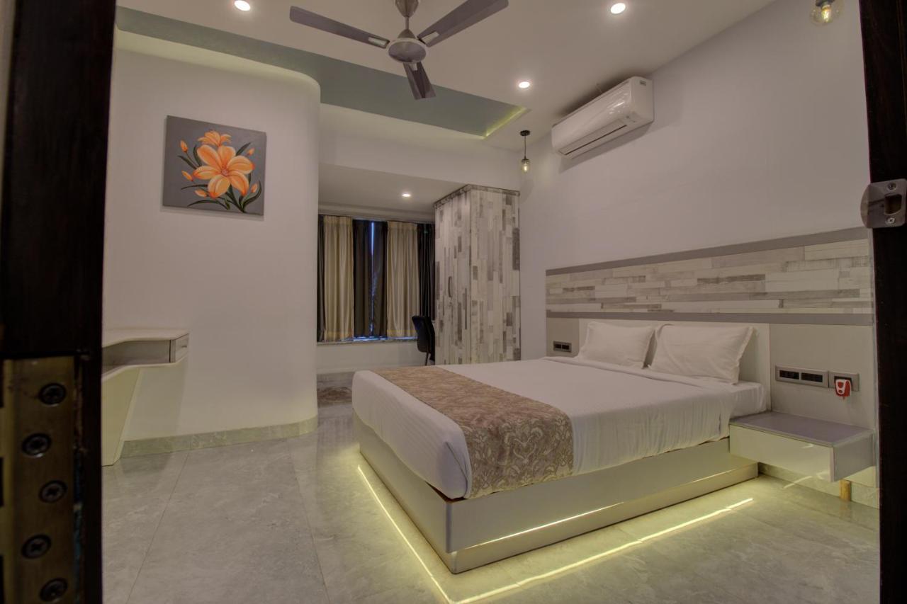 Greenstones Boutique Hotel Nashik Esterno foto