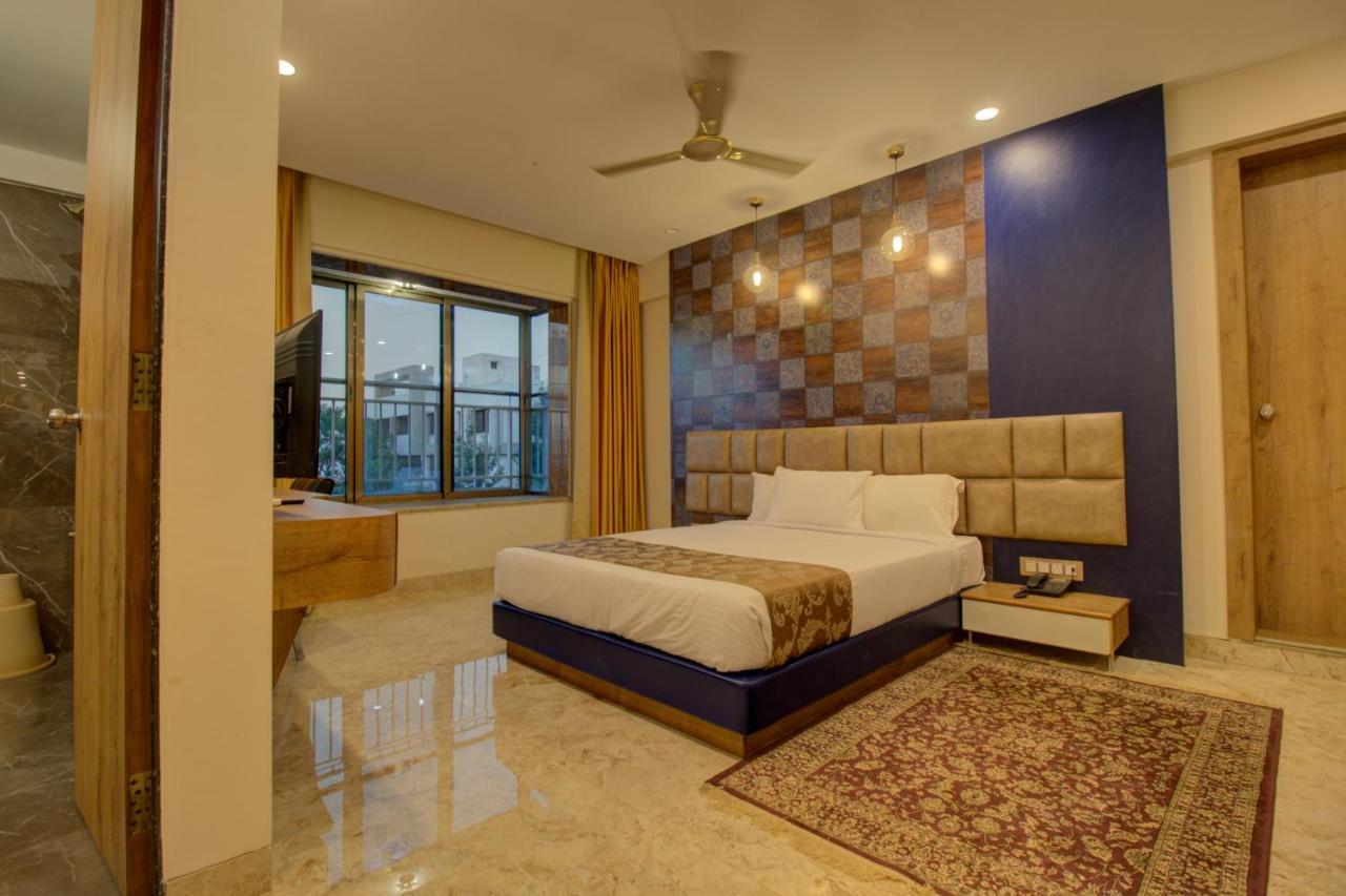 Greenstones Boutique Hotel Nashik Esterno foto